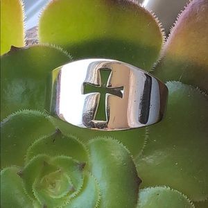 JA Wide Crosslet Ring